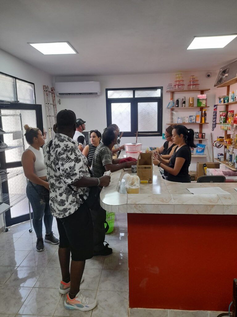 multiserviskt 768x1024