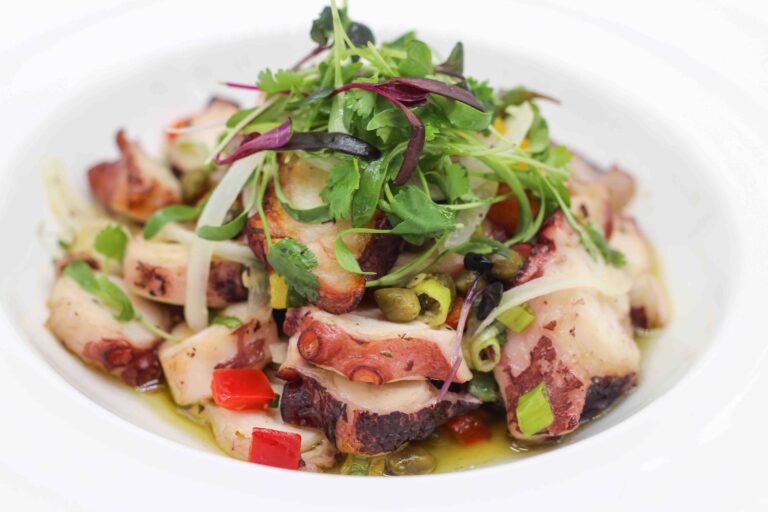 366737256 760541209414342 6022141406732736683 n 768x512