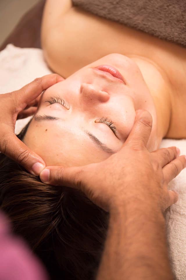 Manus Healing Massage Yoga